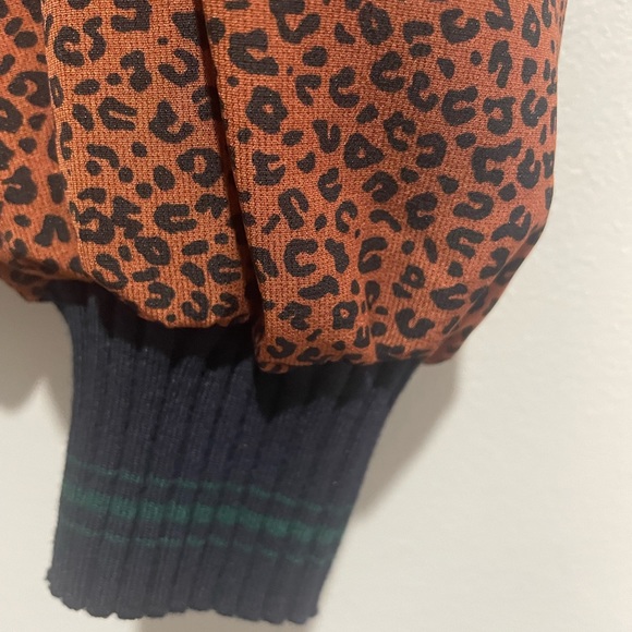 THML Animal Leopard Print Wrap Ruffle Blouse Women's Small - Picture 2 of 8